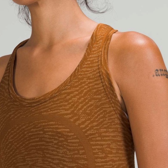 Lululemon Brown & Beige Wave Swiftly Tech
Racerback Tank - - Picture 2 of 7